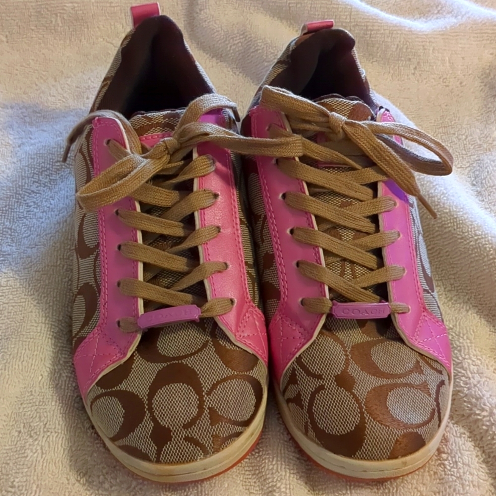 Coach Signature tennis shoes